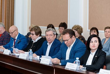 Законопроект об областном бюджете-2024 доработан к первому чтению